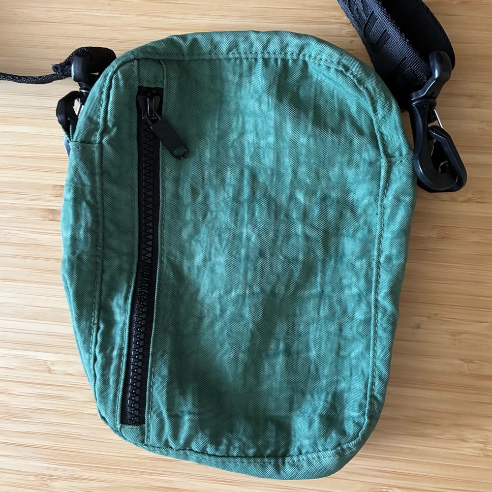 Baggu Eucalyptus Sports Crossbody